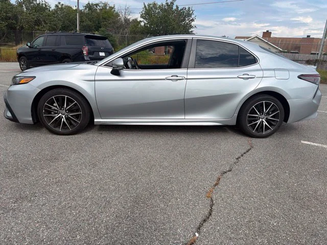 Used 2023 Silver Toyota SE image 6