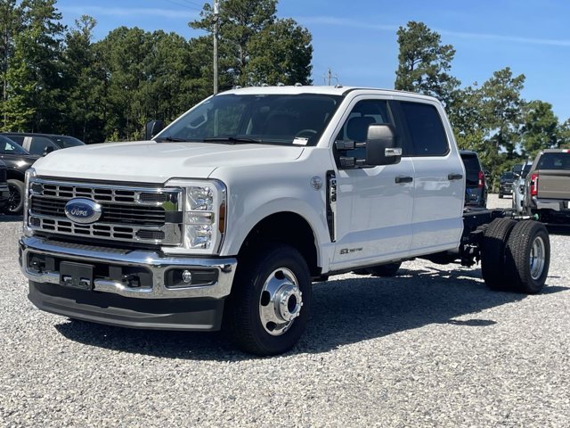 New 2026 Oxford White Ford XL image 51