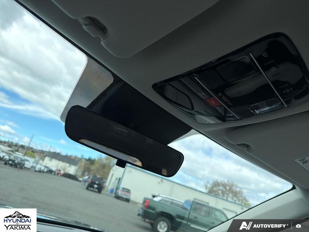 New 2026 Ecotronic Gray Hyundai SEL AWD image 21
