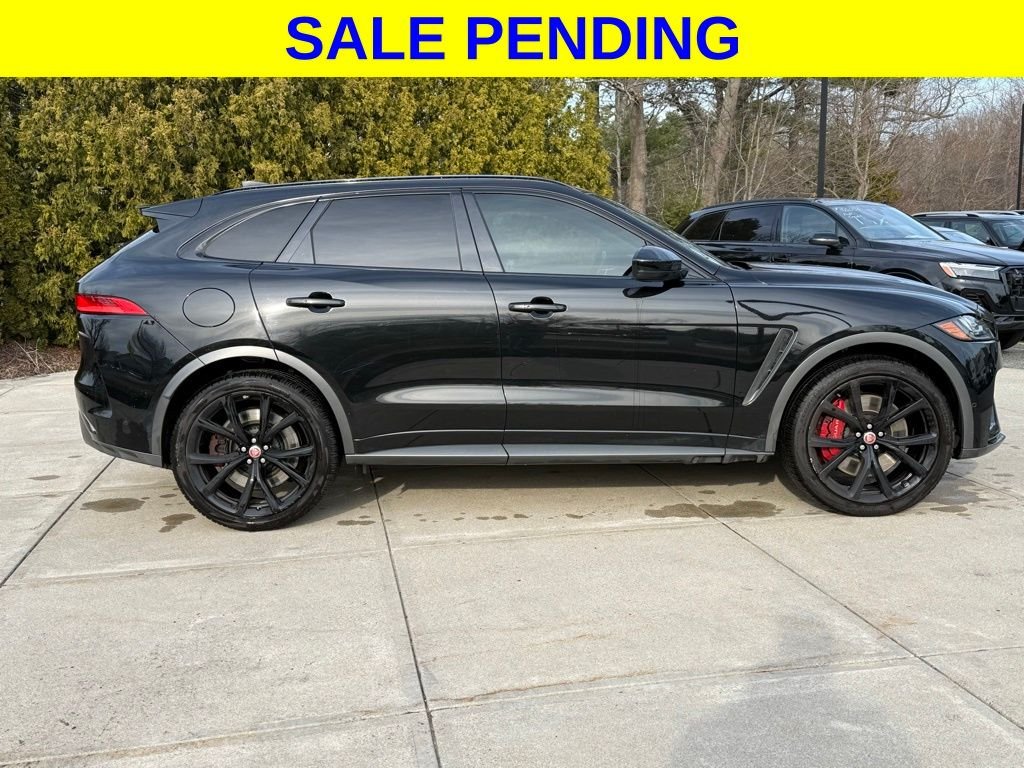 Used 2020 Black Jaguar SVR image 9