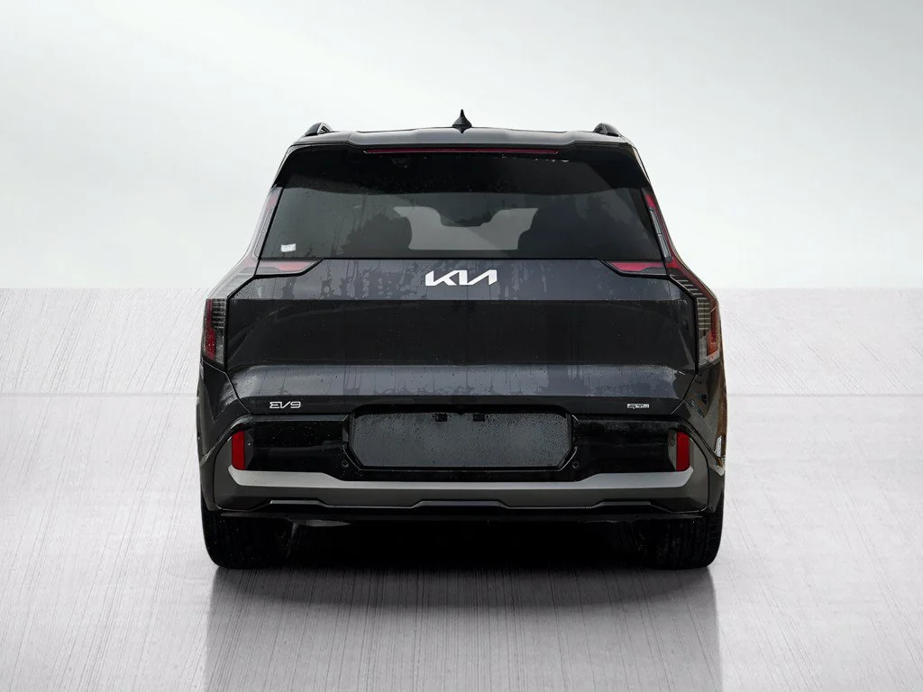 New 2026 Panthera Metal Kia GT-Line AWD image 5