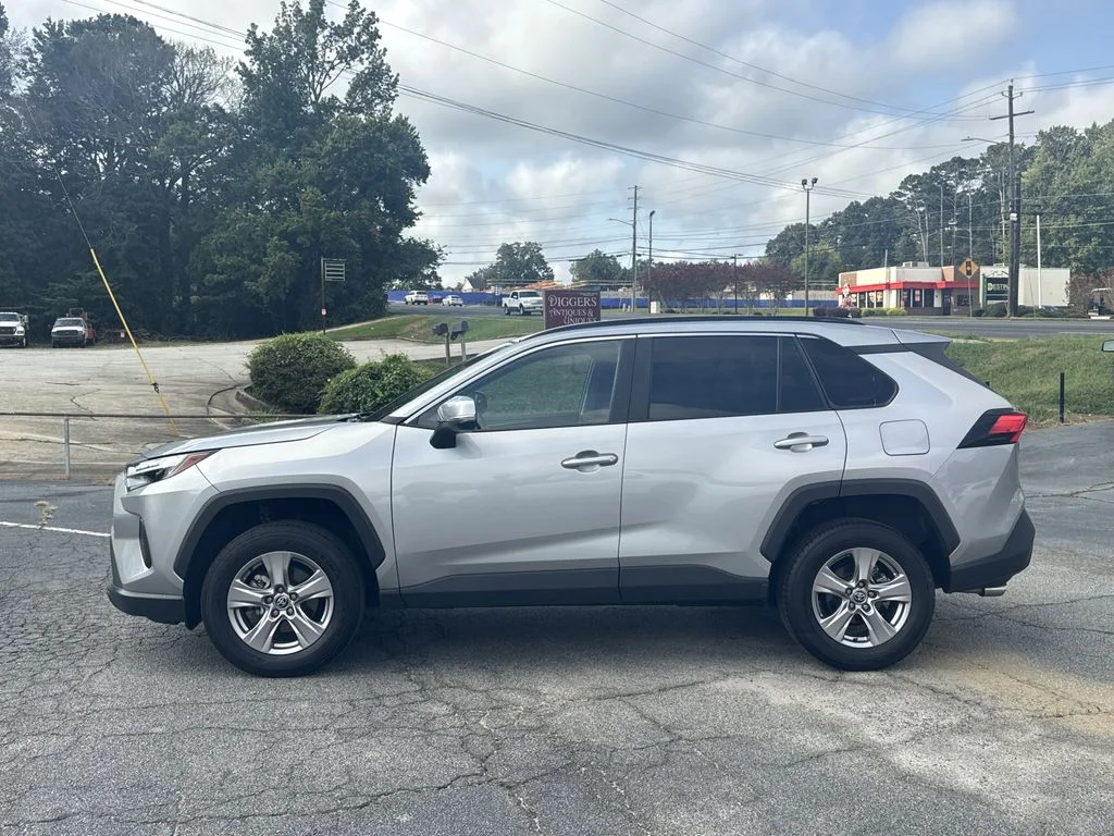 Used 2025 Silver Toyota XLE image 4