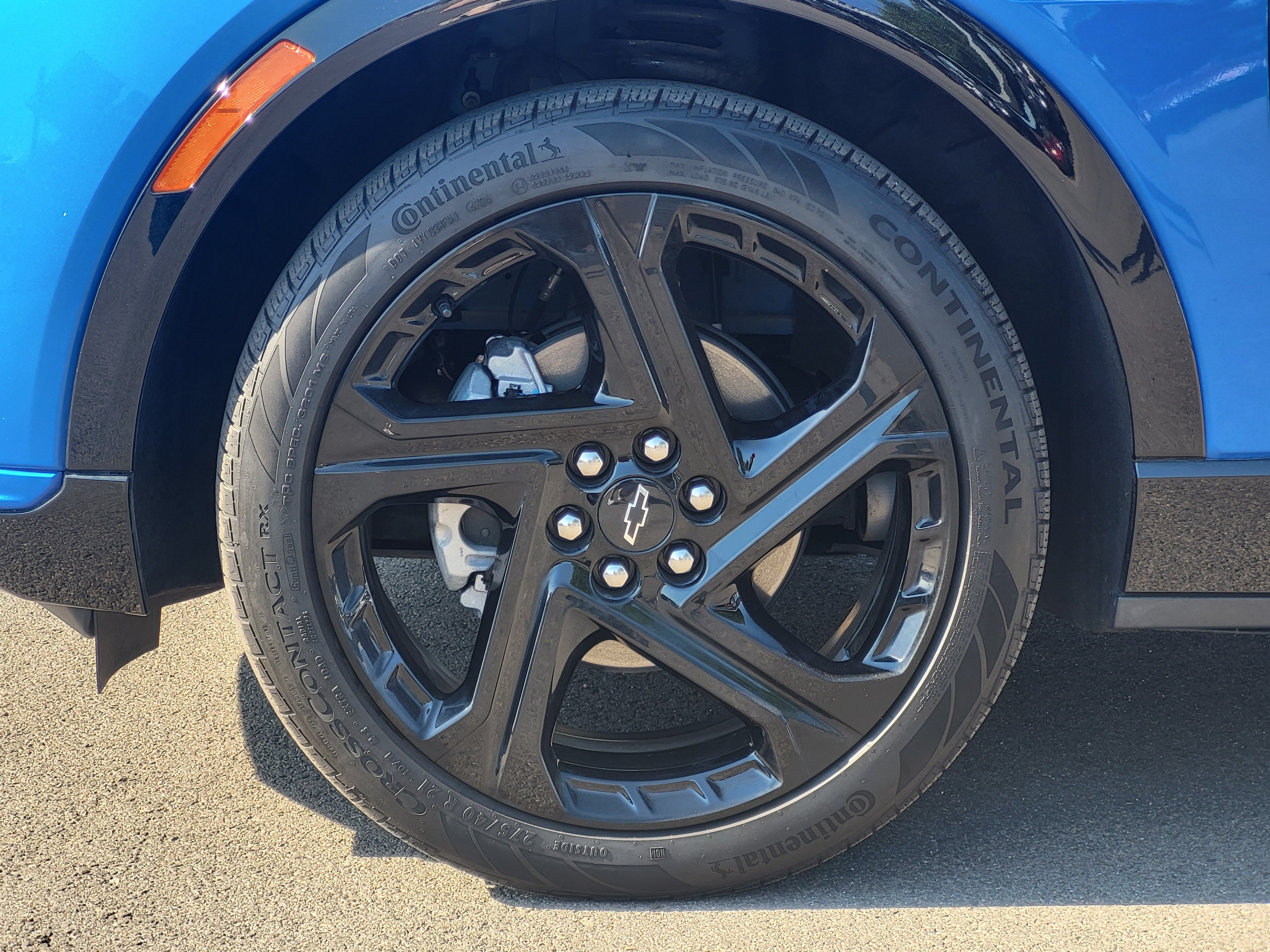 2025 Chevrolet Equinox EV RS - Photo 10