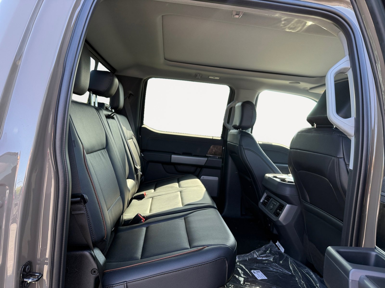 New 2026 Marsh Gray Ford F-250® Lariat® image 18