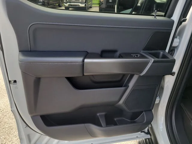 Used 2024 White Ford XLT image 12