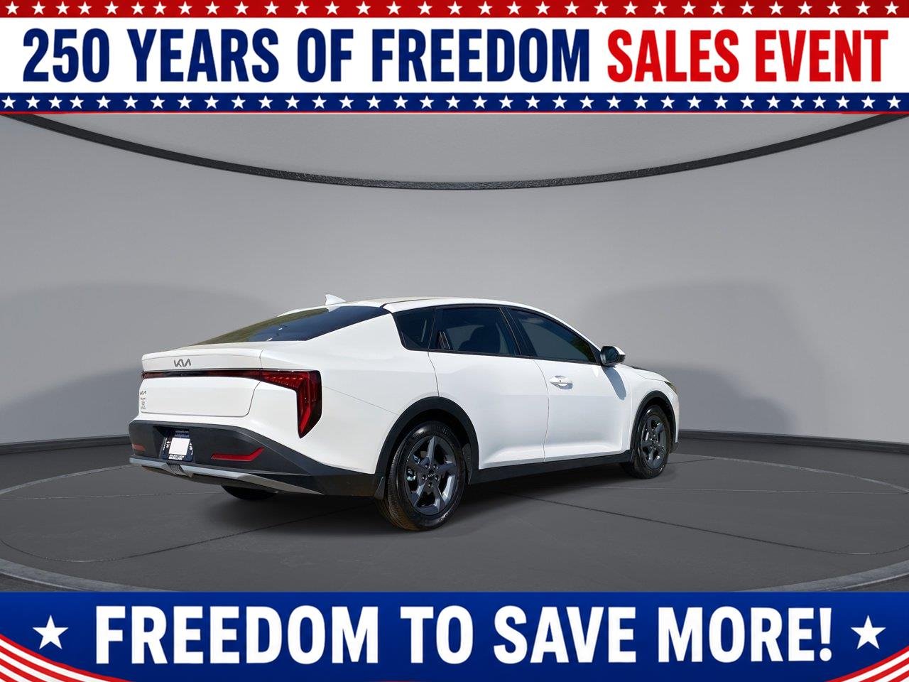 New 2026 Snow White Pearl Kia LXS image 8