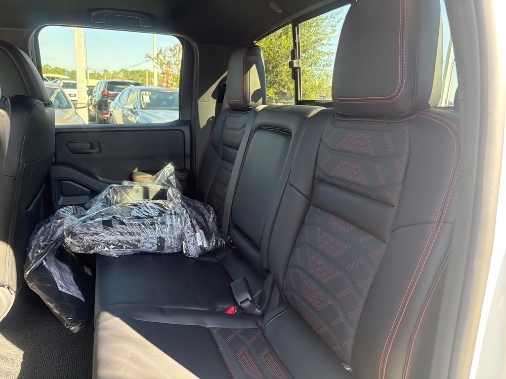 New 2026 Nissan Frontier PRO-4X 4D Crew Cab