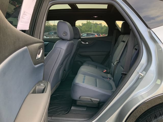 Used 2023 STERLING GRAY METALLIC Chevrolet RS image 20
