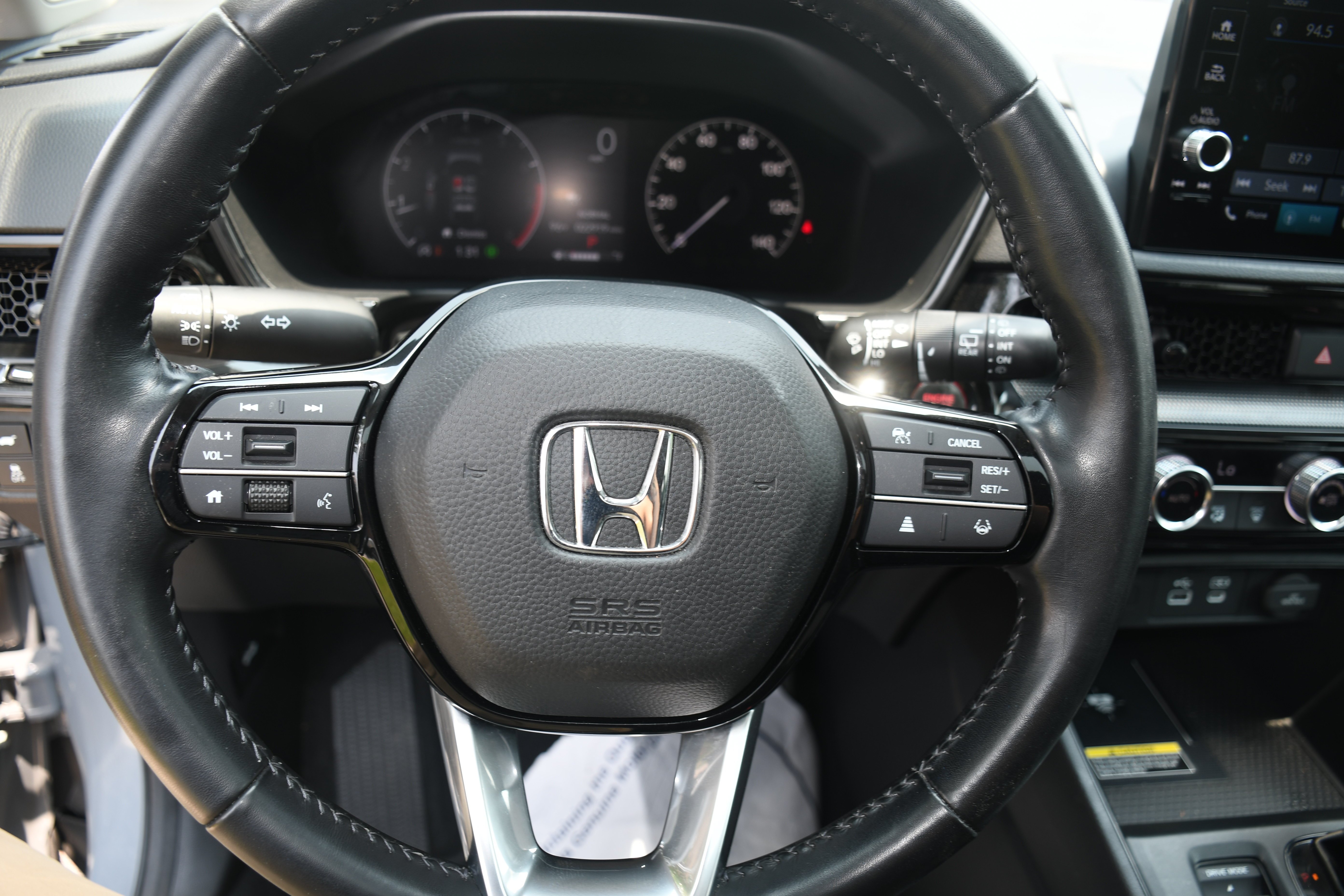 Used 2025  Honda EX-L image 14