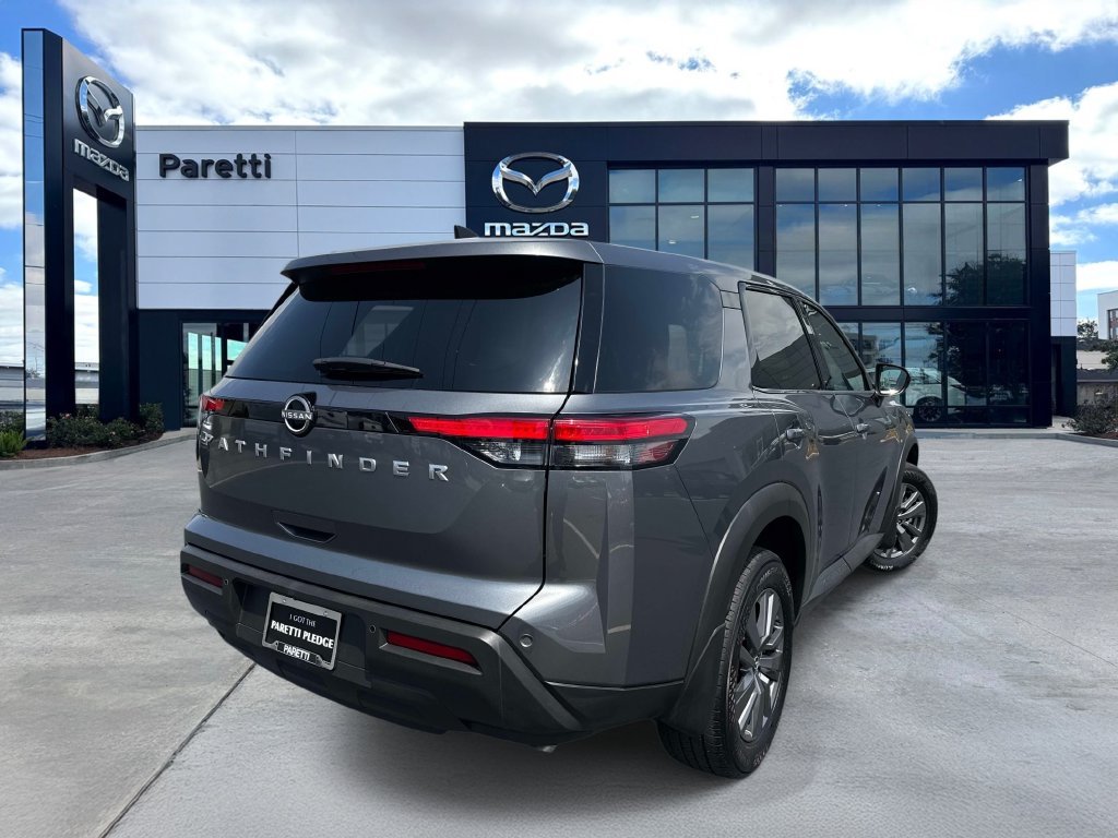 Used 2025 Gray Nissan S image 6