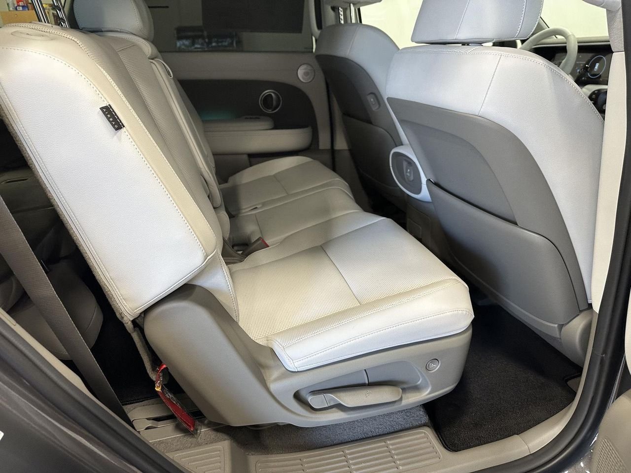 New 2027 Ecotronic Gray Pearl Hyundai Limited 8P image 59