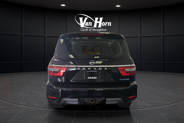Used 2022 Super Black Nissan Platinum image 6