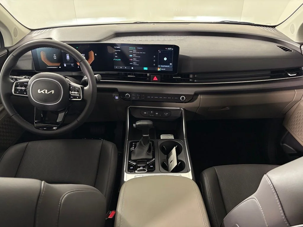 New 2026 Ceramic Silver Kia EX image 34