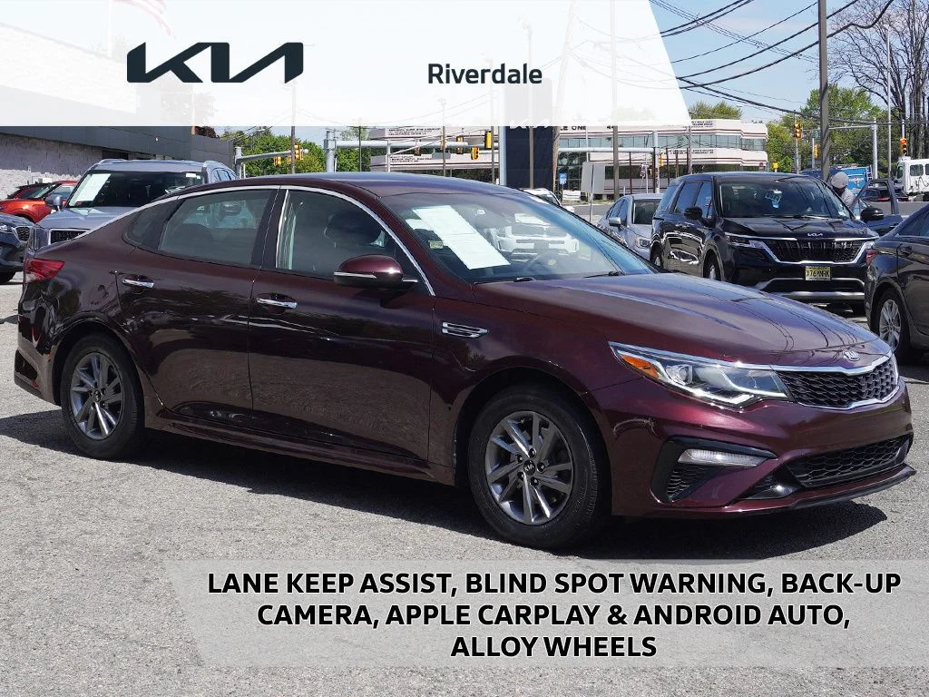 2019 Kia Optima LX AT's photo