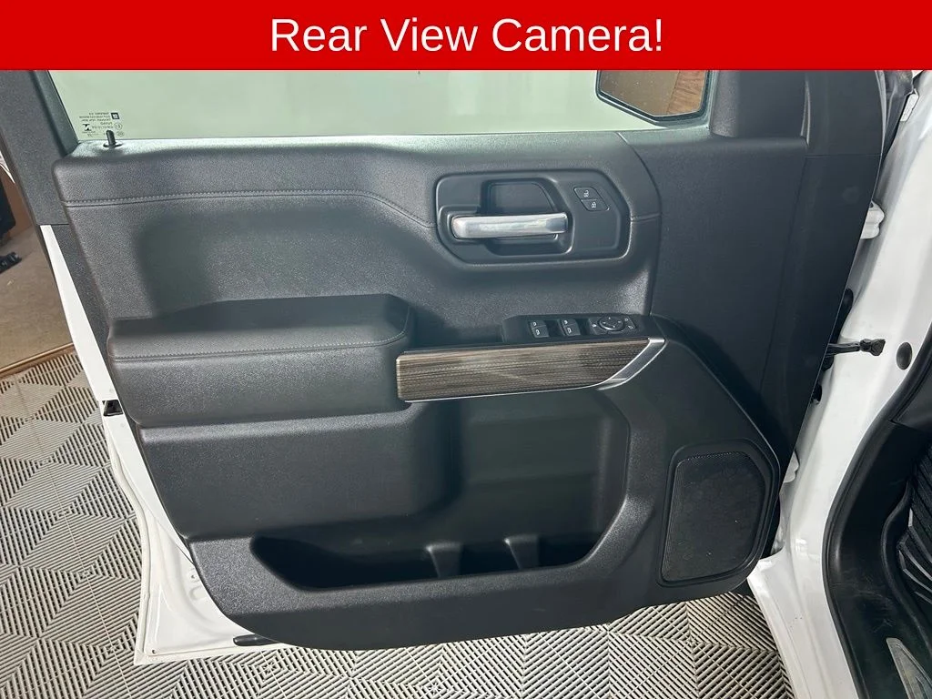 Used 2020 Summit White Chevrolet RST image 10
