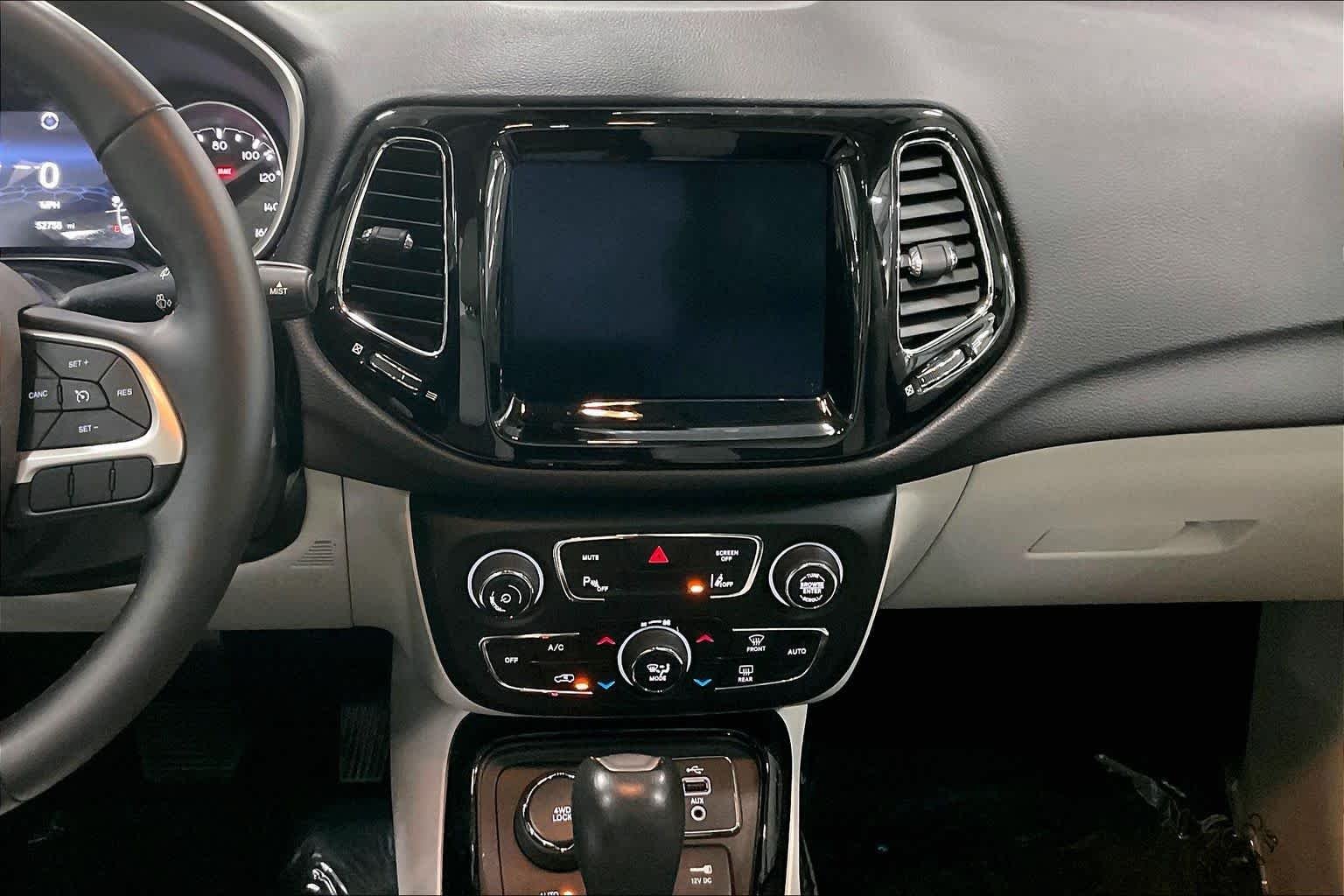 Used 2018 Redline Pearlcoat Jeep Limited image 7