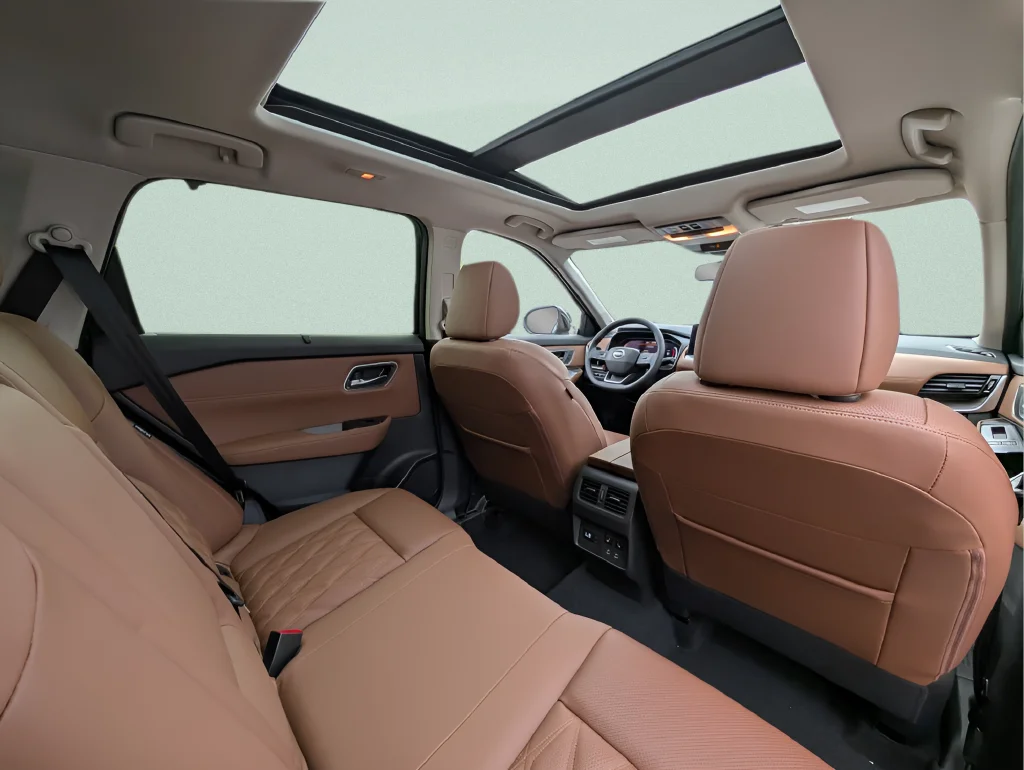 New 2026 White Nissan Platinum image 26