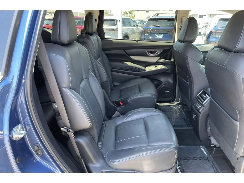Used 2022 Abyss Blue Pearl Subaru Limited image 19