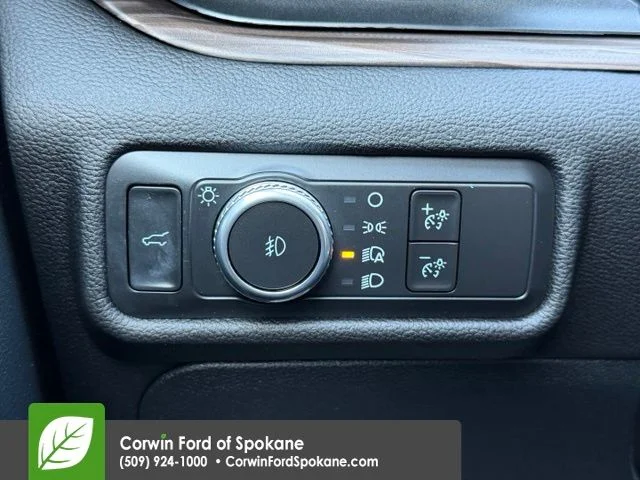 Used 2022 Agate Black Metallic Ford Limited image 28