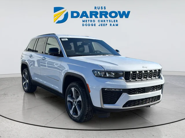 New 2026 Bright White Clear-Coat Exterior Paint Jeep Limited image 7