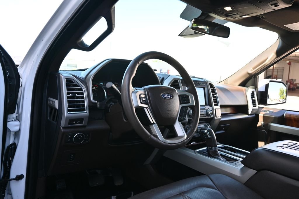 Used 2017 White Ford King Ranch image 16