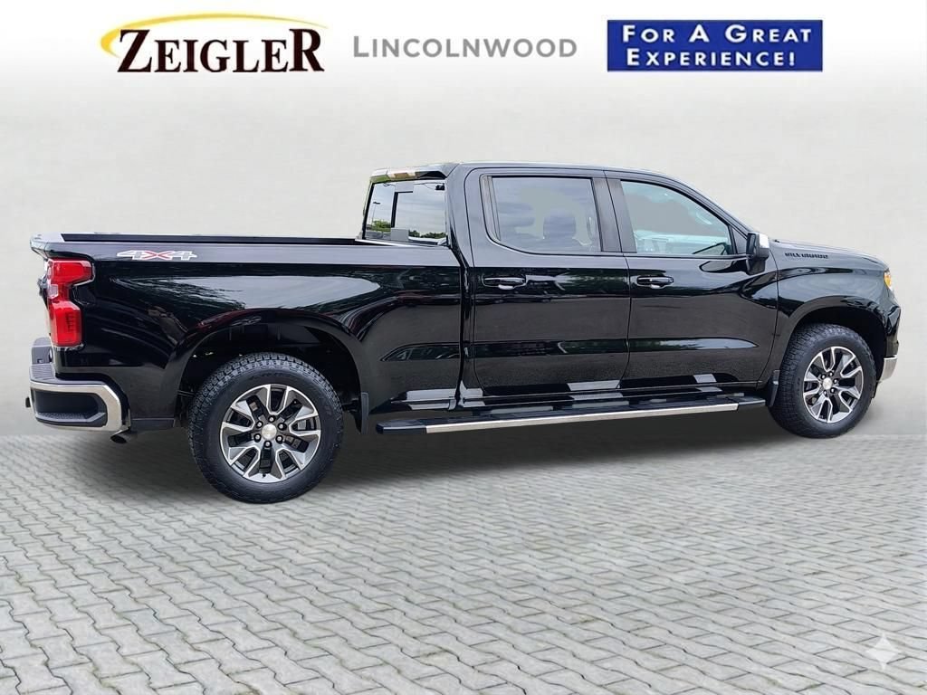 2023 Chevrolet Silverado 1500 LT - Photo 11