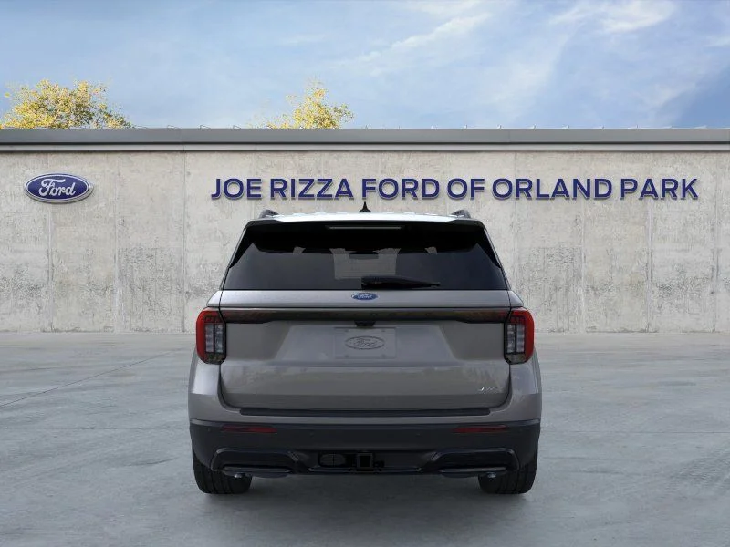 New 2026 Gray Ford ST-Line image 5