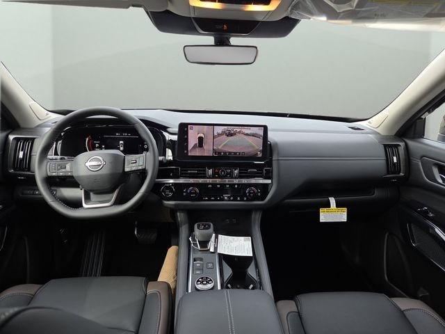 New 2026 Super Black Nissan Platinum image 2