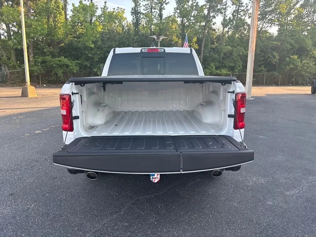 2025 RAM 1500 Big Horn/Lone Star - Photo 7