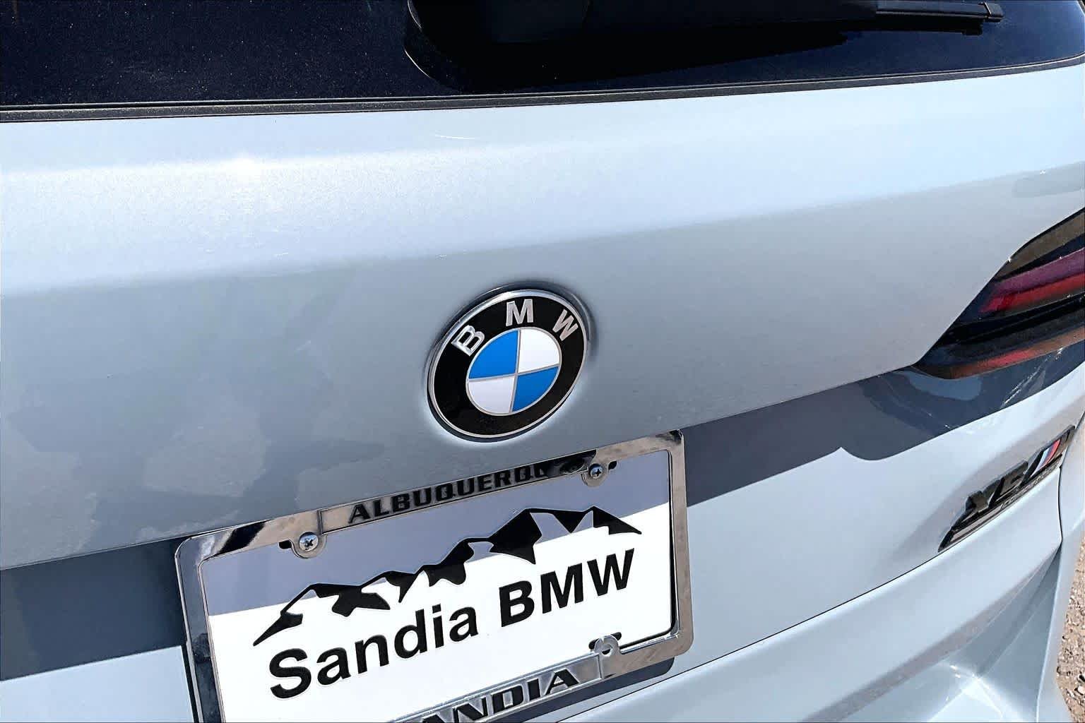 Used 2026 Brooklyn Grey Metallic BMW Competition image 28