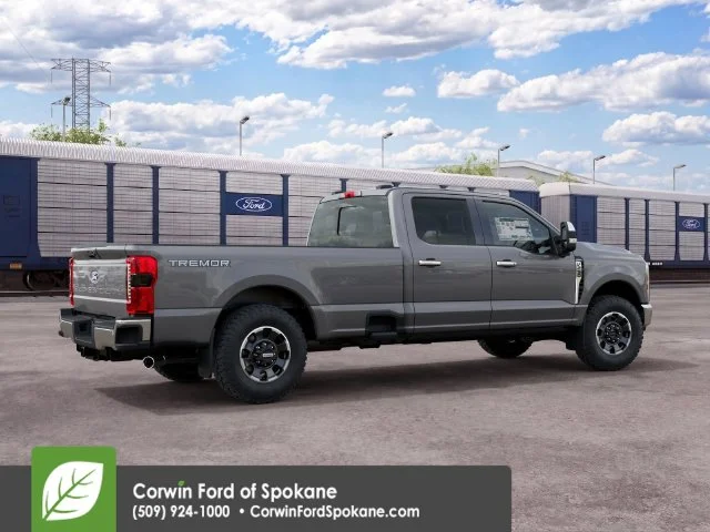 New 2027 Gray Ford Lariat image 7