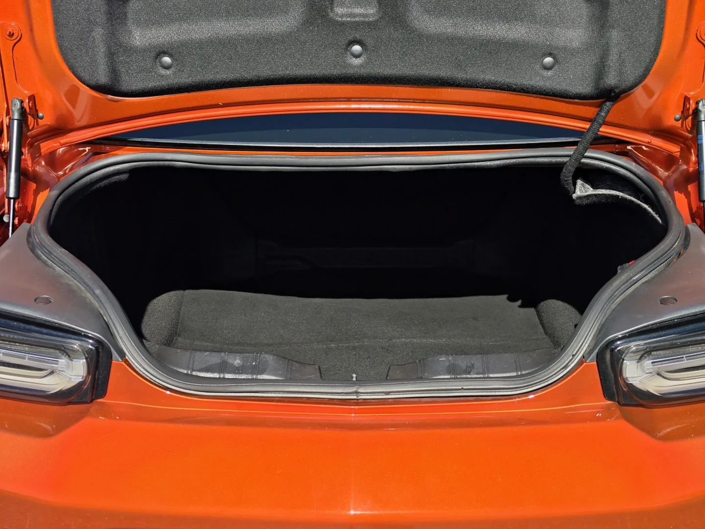 Used 2023 Vivid Orange Metallic Chevrolet 1SS image 15