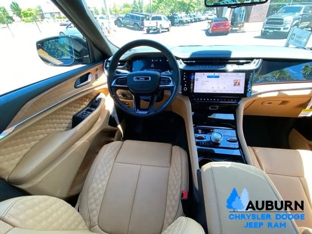 New 2026 Fathom Blue Pearl-Coat Exterior Paint Jeep Summit image 29