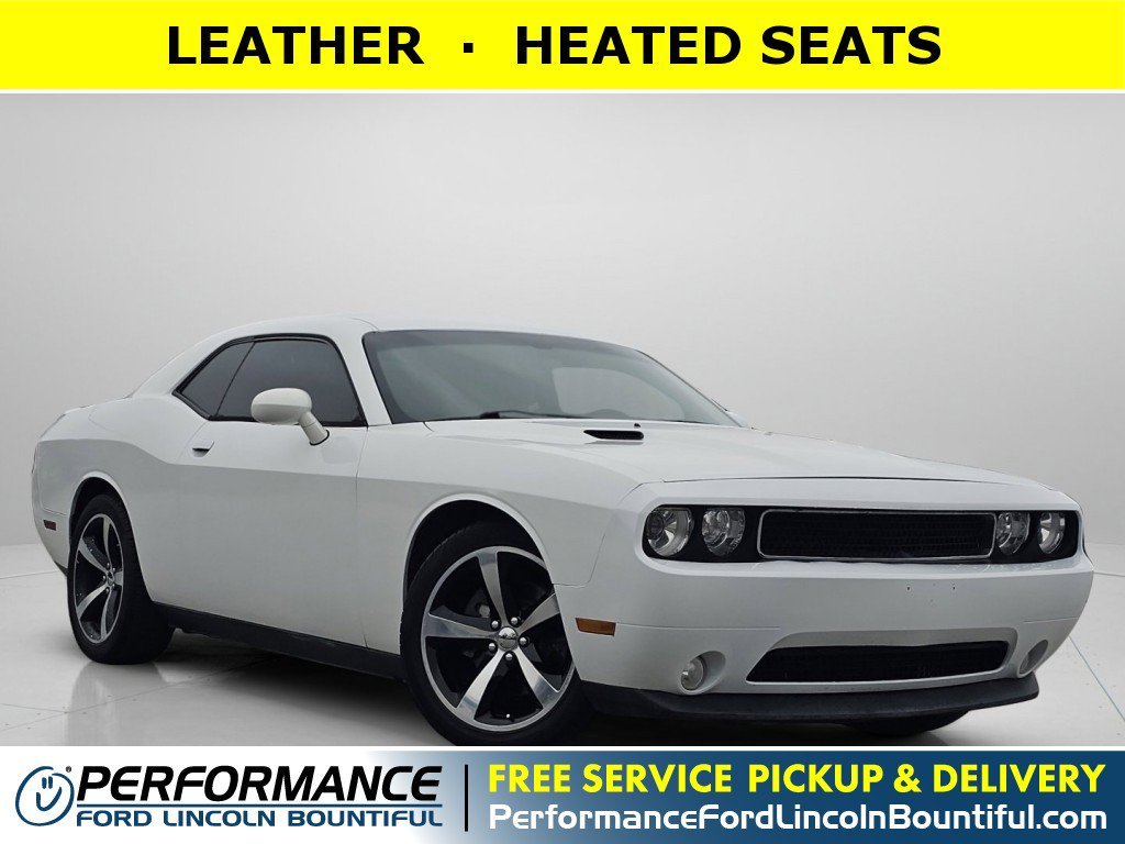 2014 Dodge Challenger R/T Classic's photo