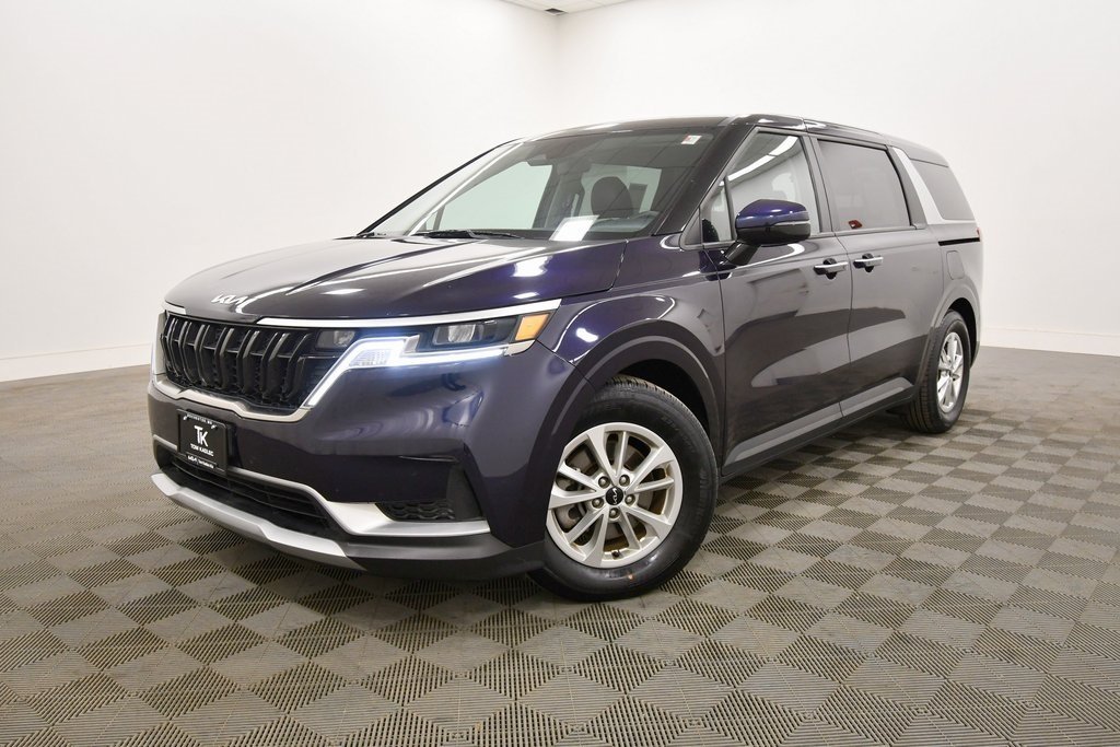 Certified 2024 Kia Carnival LX Seat Pkg with VIN KNDNB4H36R6448274 for sale in Rochester, Minnesota