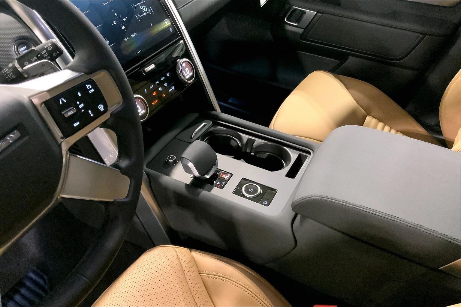 New 2026 Fuji White Land Rover Gemini Edition image 7