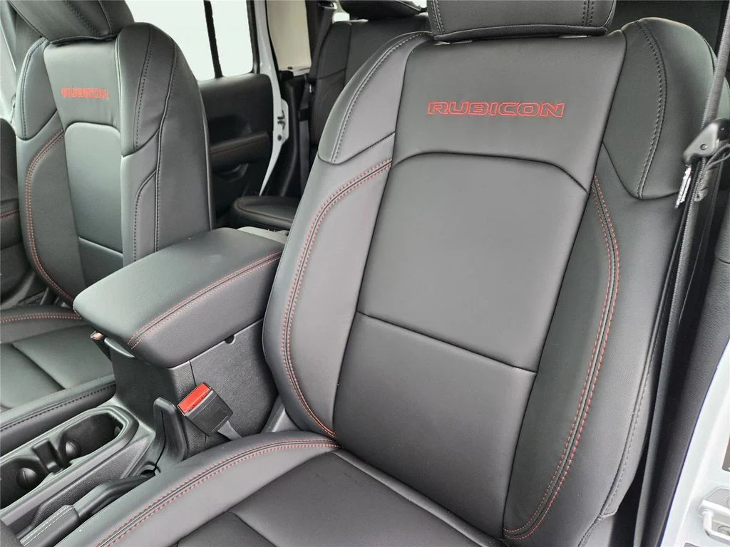 New 2026 Bright White Clearcoat Jeep Rubicon image 16