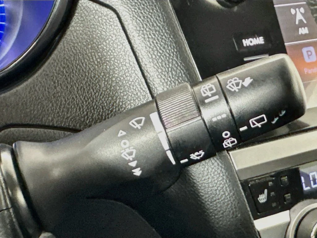 Used 2016 Red Subaru 3.6R image 13