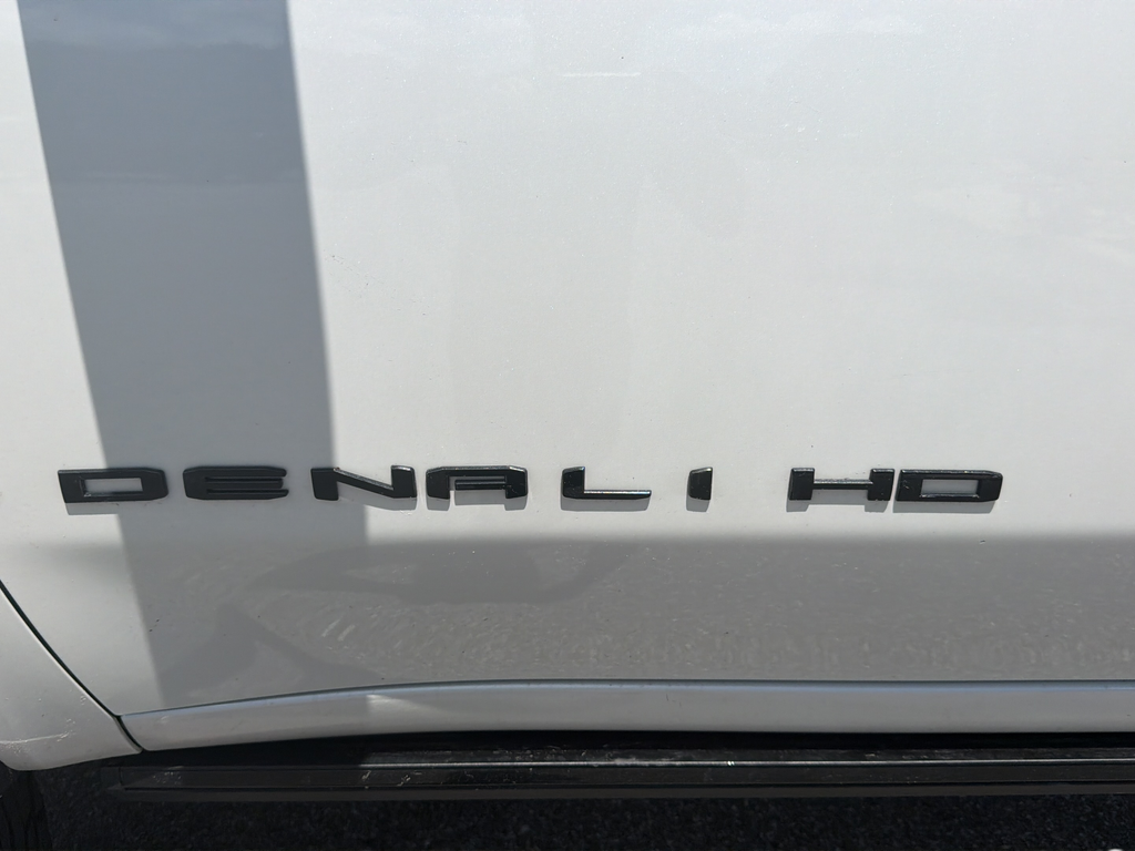 Used 2024 White GMC Denali Ultimate image 51