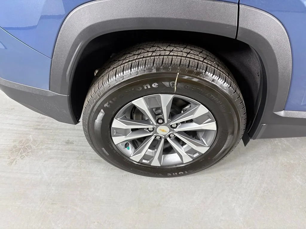 2026 Chevrolet Equinox LT - Photo 13