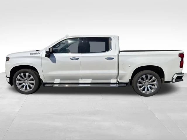 Used 2019 IRIDESCENT PEARL TRICOAT Chevrolet High Country image 2