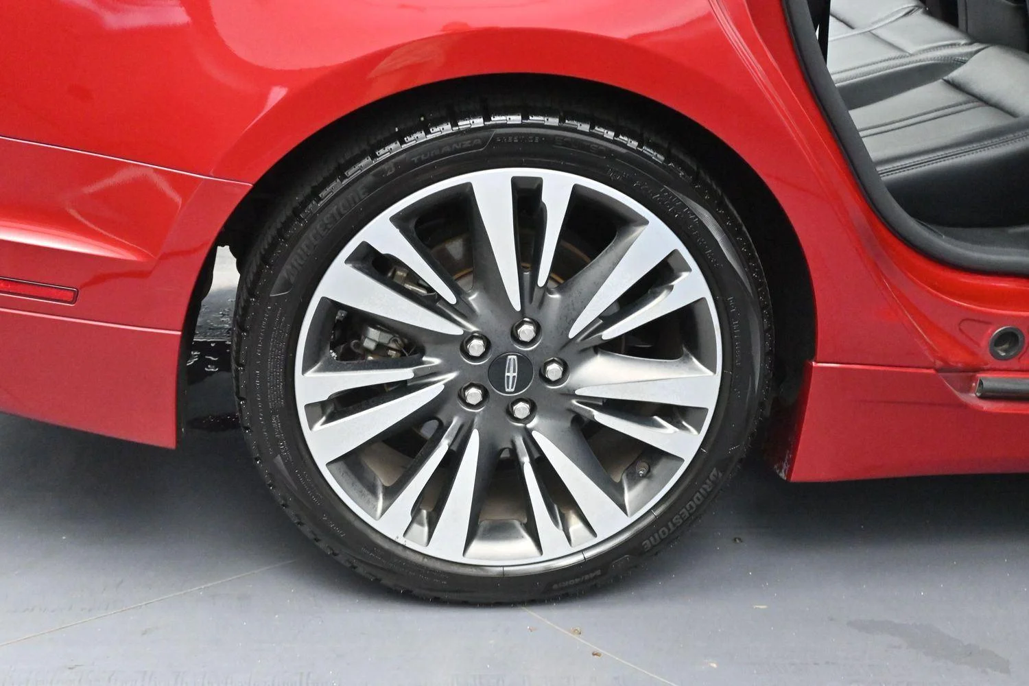 Used 2020 Red Carpet Metallic Tinted Clearcoat Lincoln Reserve image 36