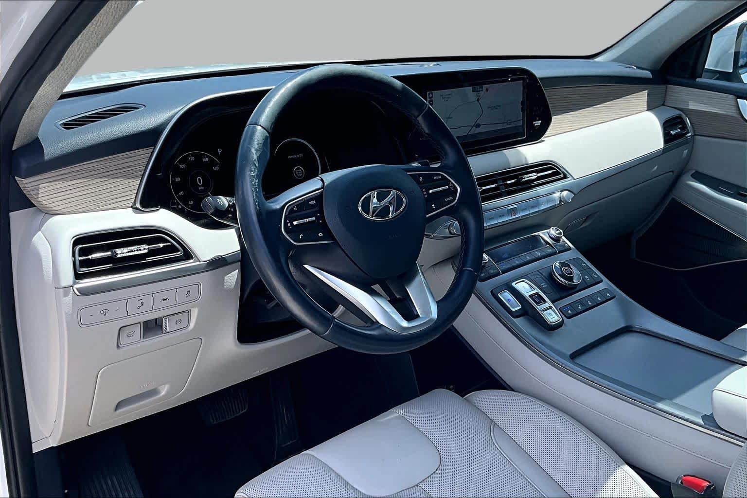 Used 2021 Hyper White Hyundai Limited image 16
