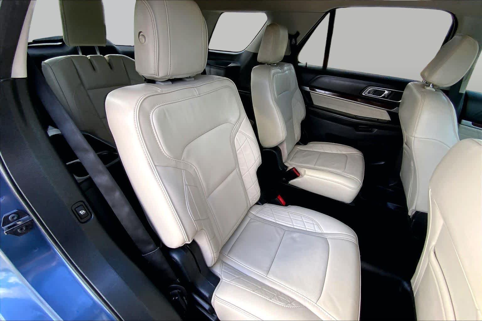 Used 2019 Blue Ford Platinum image 20
