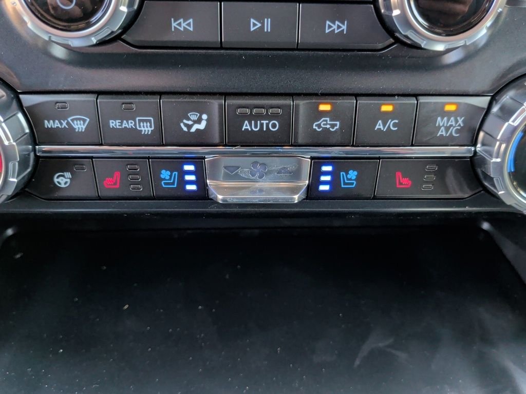 New 2026 Black Ford Lariat image 27