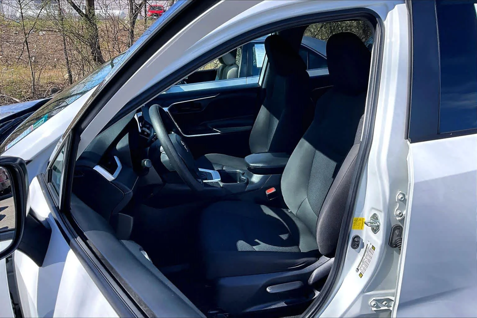 Used 2023 Ice Cap Toyota LE image 9