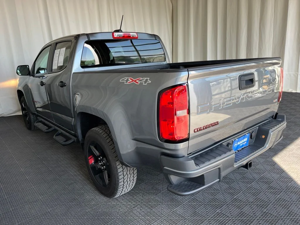 Used 2022 Gray Chevrolet LT image 24
