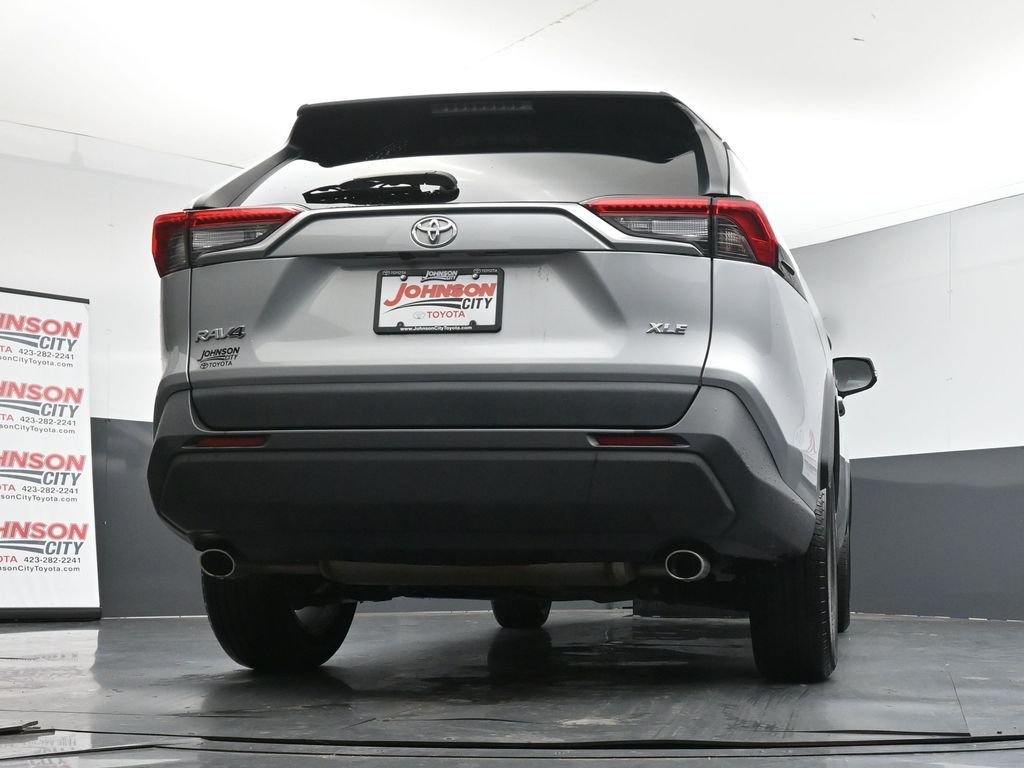 2023 Toyota RAV4 XLE - Photo 38