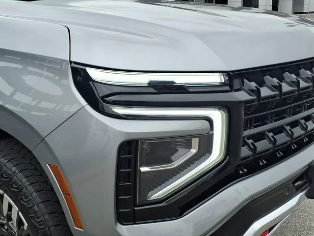 Used 2025 Sterling Gray Metallic Chevrolet Z71 image 2