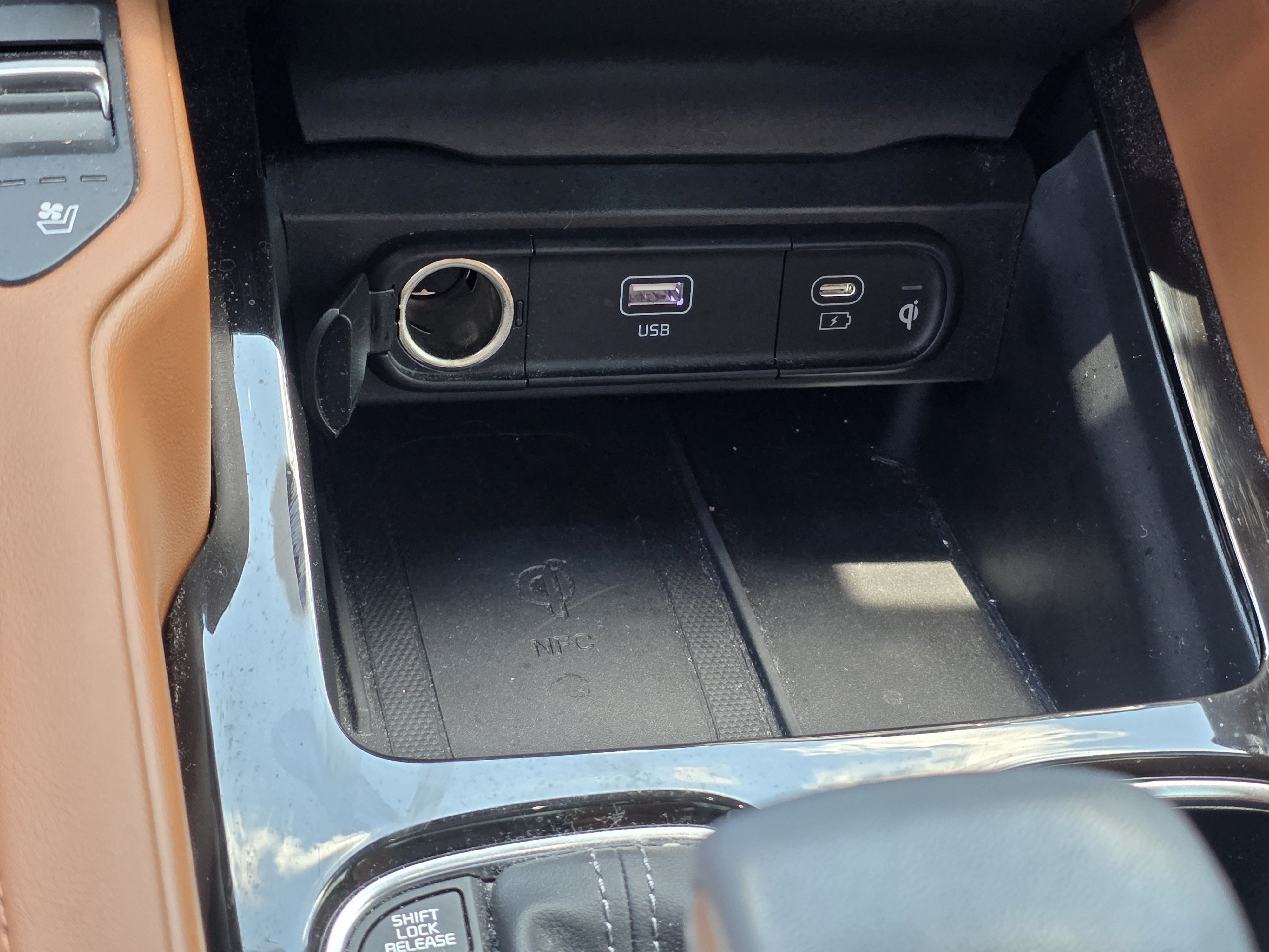 Certified Used 2024 Ebony Black Kia SX Prestige X-Pro image 24